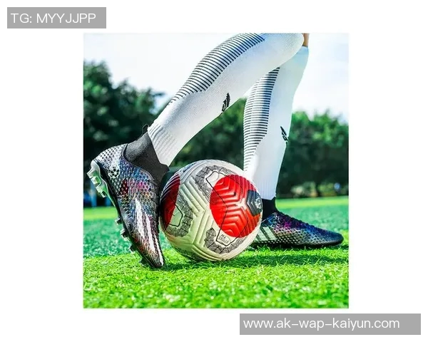 选择适合你的足球训练专用鞋提升场上表现与舒适度的全面指南